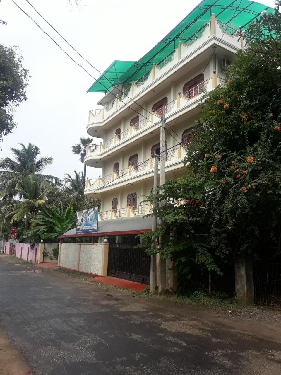 Hotel Blue Whale จาฟนา ภายนอก รูปภาพ